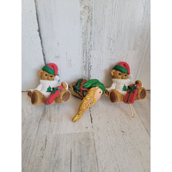 Ledge hanging bear stocking holder elf Xmas home decor set figure - Picture 1 of 6